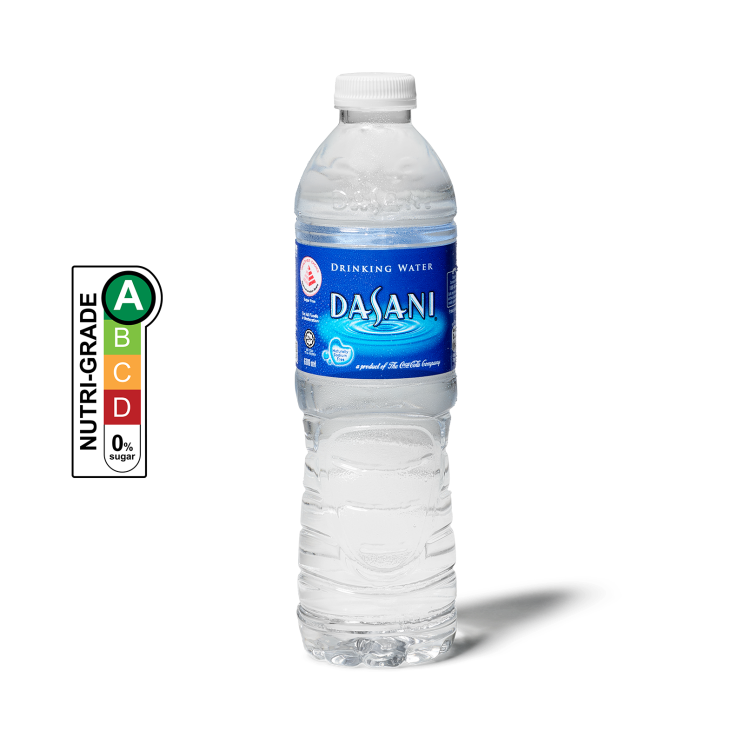 Dasani Water in a bottle, NUTRIGRADE label with a gradient rating scale that has four sections labeled A, B, C, and D, progressing from green to red; Rating is green “A” with 0% sugar.